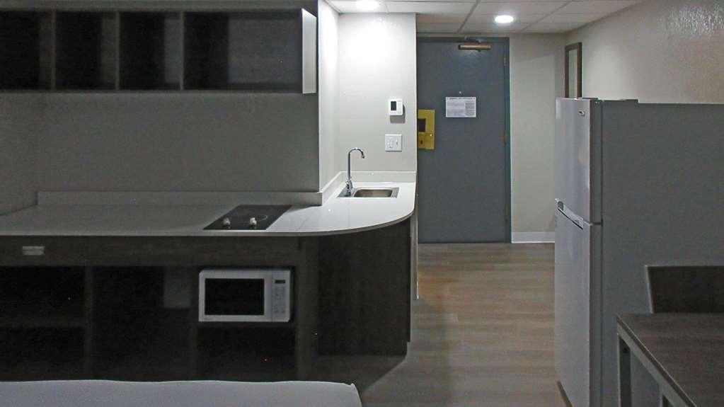 Suburban Studios Milwaukee Airport الغرفة الصورة