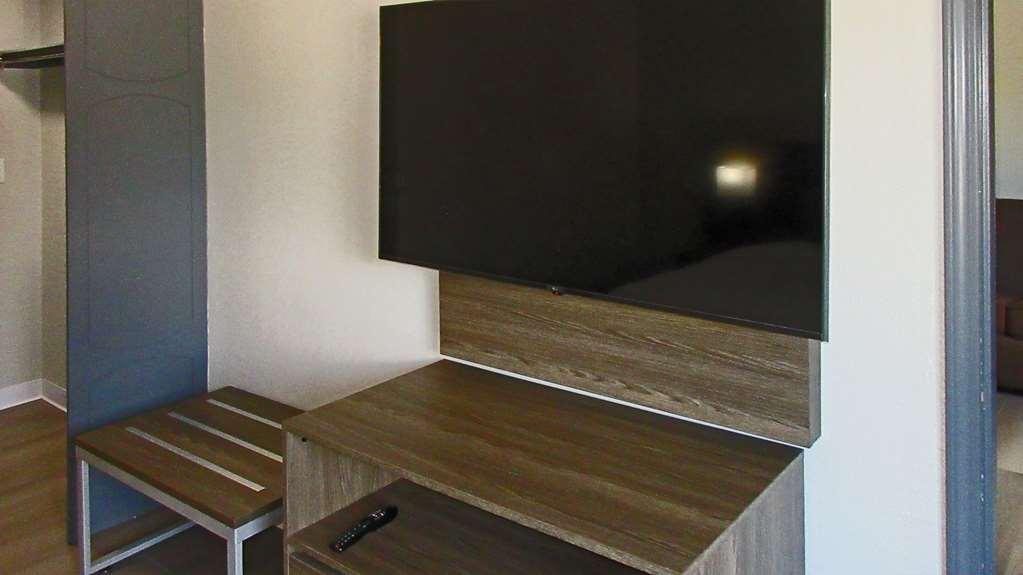 Suburban Studios Milwaukee Airport الغرفة الصورة