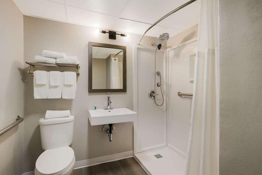 Suburban Studios Milwaukee Airport الغرفة الصورة