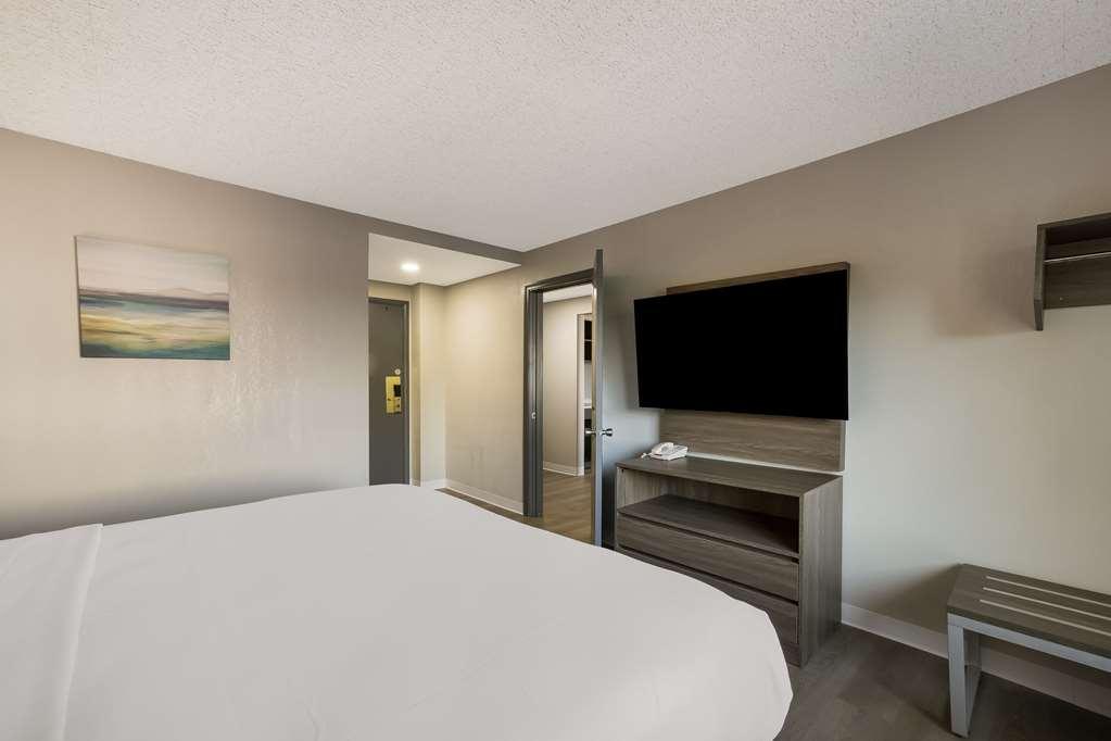 Suburban Studios Milwaukee Airport الغرفة الصورة